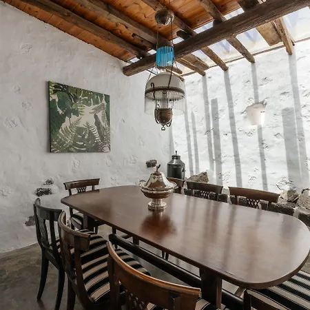 卡塞里奥德莫扎佳乡间别墅酒店 4* San Bartolomé