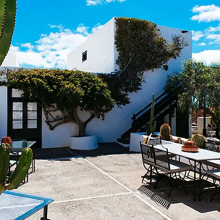 卡塞里奥德莫扎佳乡间别墅酒店 4* San Bartolomé