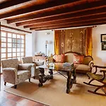 El Grifo Hotel